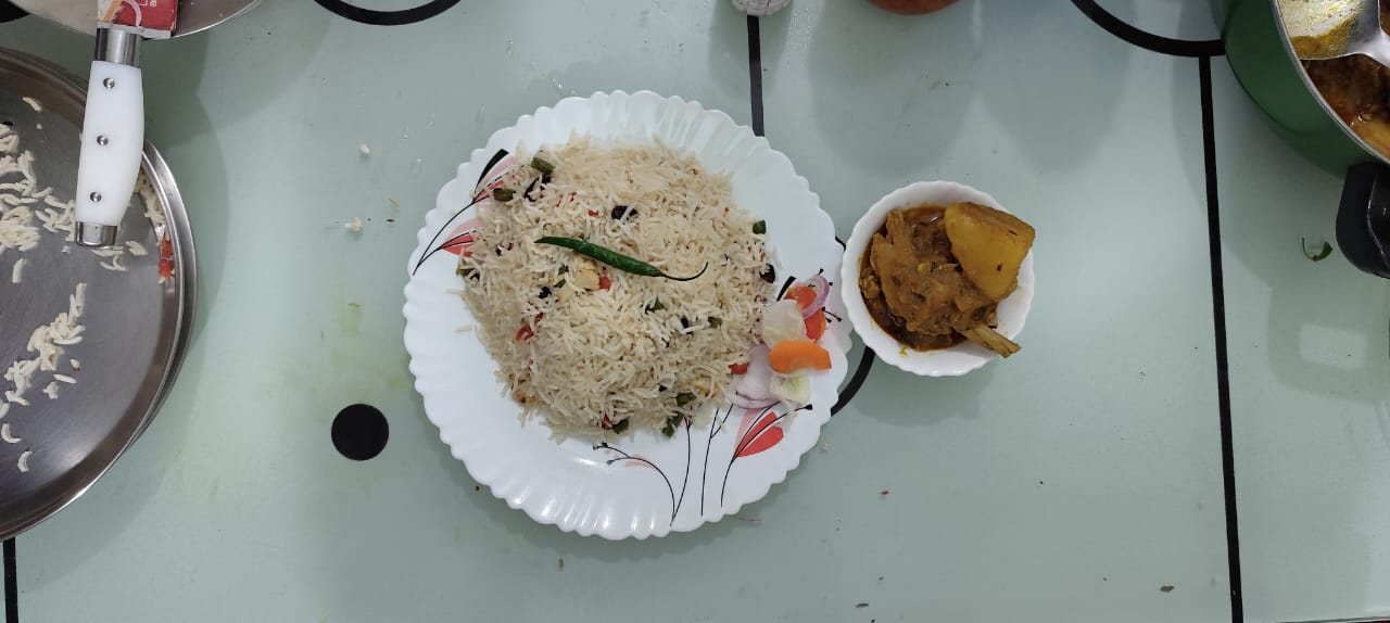 Fried rice with chicken kasha
