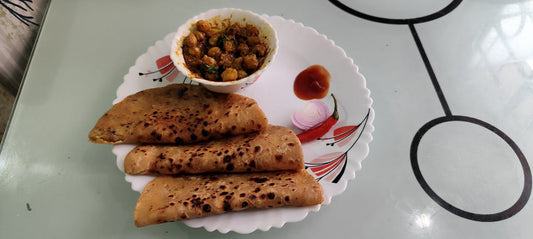 Aloo paratha with chana masala